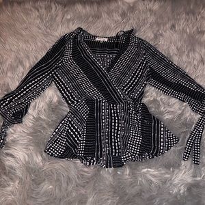 Cute Peplum Blouse  🤍🖤